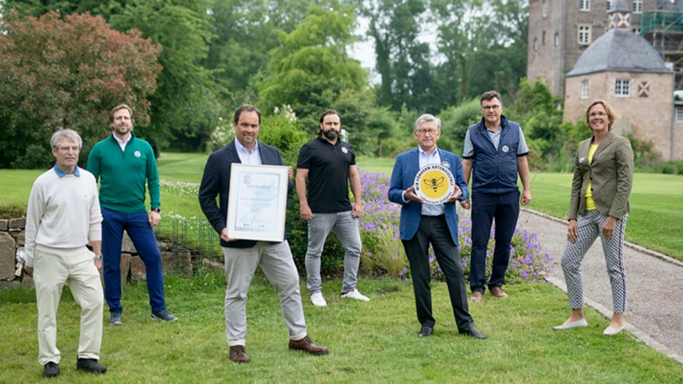 (v.l.n.r.) J. Gaus (DQS), U. Klaus-Sasserath (Manager GCSM), R. Brandts (Präsident GCSM), D. Bartley (CM GCSM), E. Viehof (Vizepräsident GCSM), Dr.
G. Hardt (DGV-Fachberater), C. Steinemann (Sport GCSM) (Bild: GC SM)